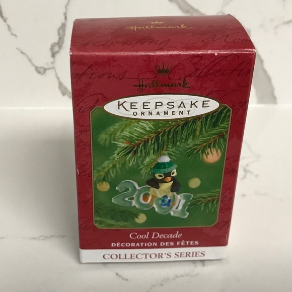 Vintage Hallmark Collectible Cool Decade 2001 Penguin Christmas Ornament - Picture 6 of 9